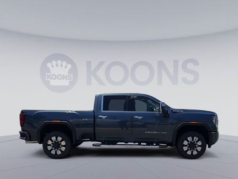 New 2026 GMC Sierra 2500 Denali w/ Denali Reserve Package AWD/4WD image 8