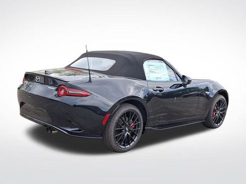 New 2026 MAZDA MX-5 Miata Club w/ Brembo/BBS Recaro Package RWD image 7