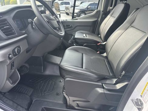 New 2025 Ford Transit 150 Low Roof w/ Load Area Protection Package RWD image 9