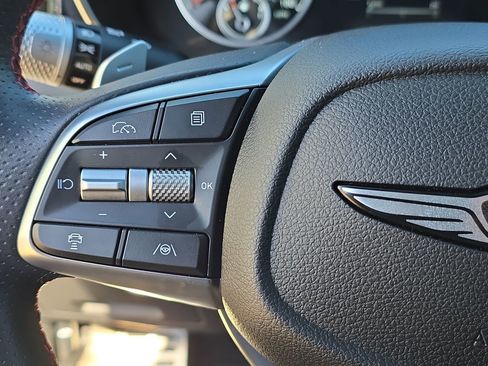Used 2025 Genesis G70 3.3T Advanced image 16