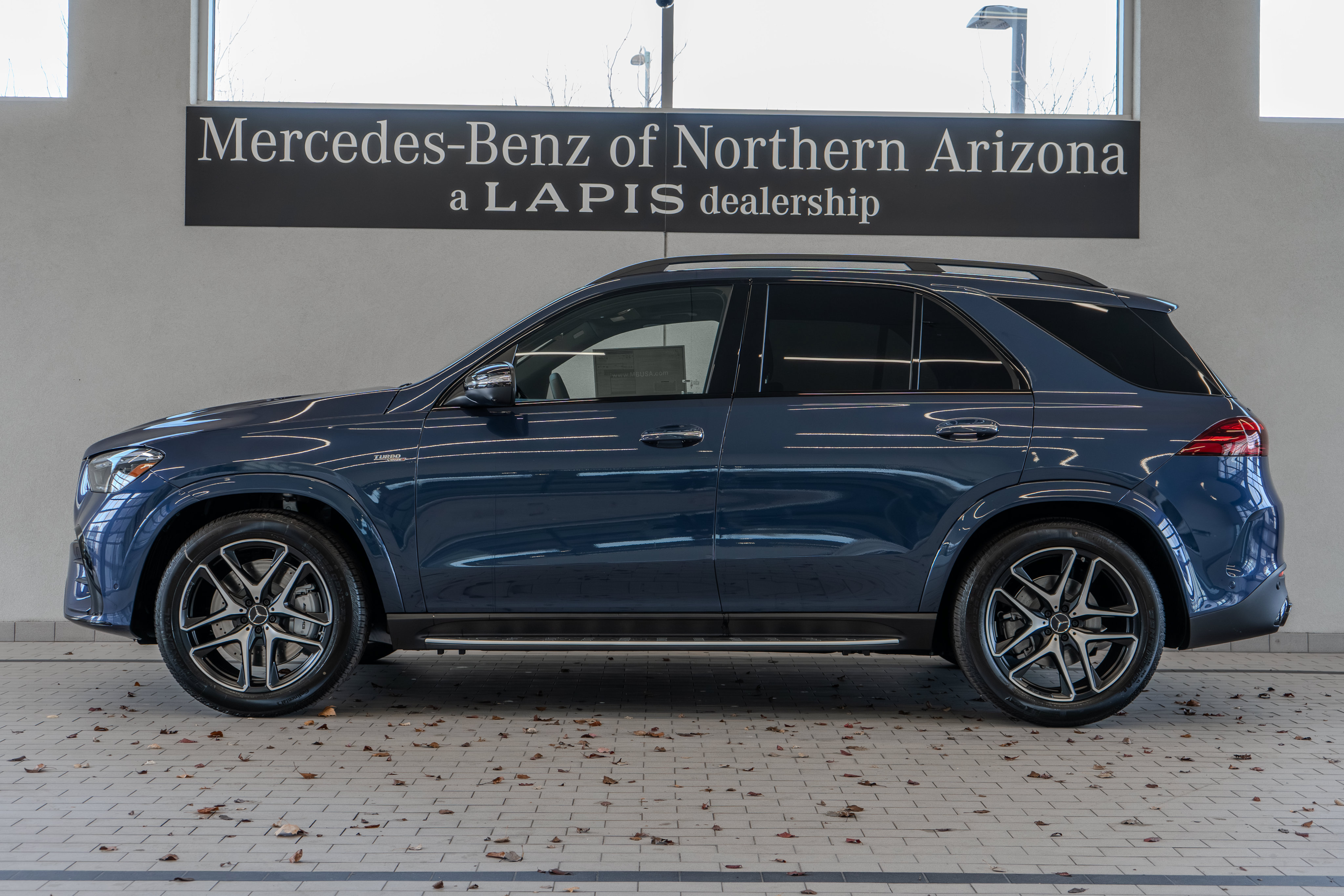 Used 2026 Mercedes-Benz GLE 53 AMG 4MATIC image 2