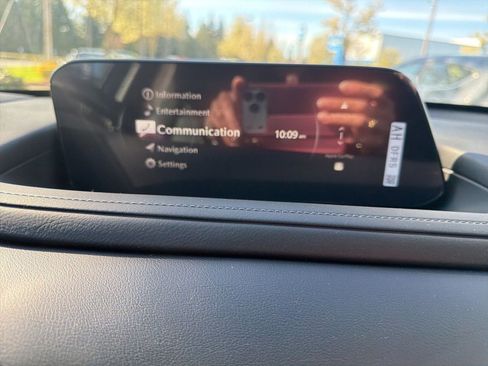 Used 2025 MAZDA CX-30 AWD 2.5 S w/ Preferred Package image 21