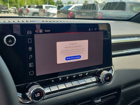 New 2025 GMC Canyon Elevation w/ Convenience Package image 21