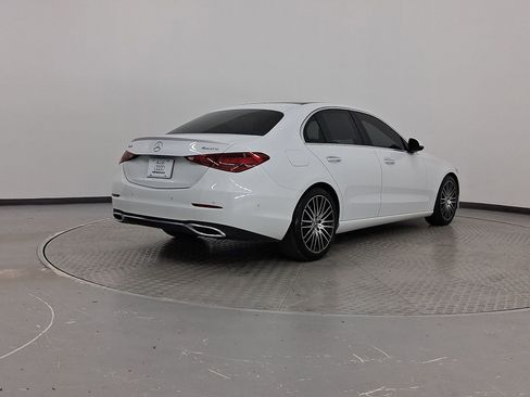 Used 2022 Mercedes-Benz C 300 4MATIC Sedan image 9