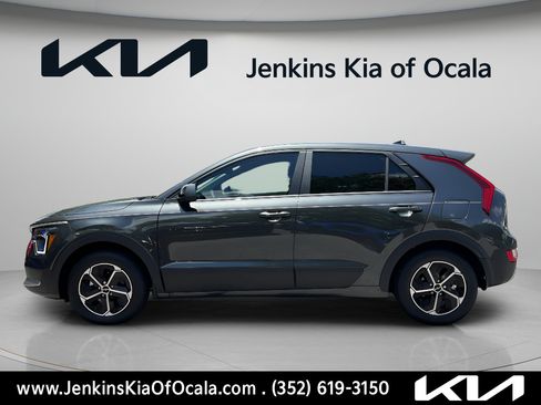 New 2026 Kia Niro LX FWD image 7