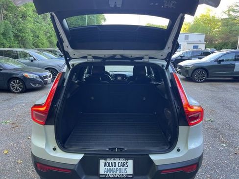 Used 2020 Volvo XC40 T5 R-Design w/ Protection Package image 15