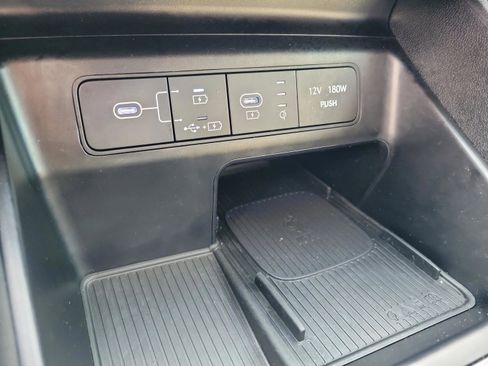 Used 2025 Hyundai Tucson SEL FWD image 47