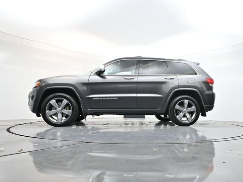 Used 2015 Jeep Grand Cherokee Overland w/ Advanced Technology Group image 36