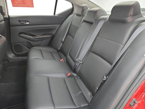 Certified 2023 Nissan Altima 2.5 SR image 13