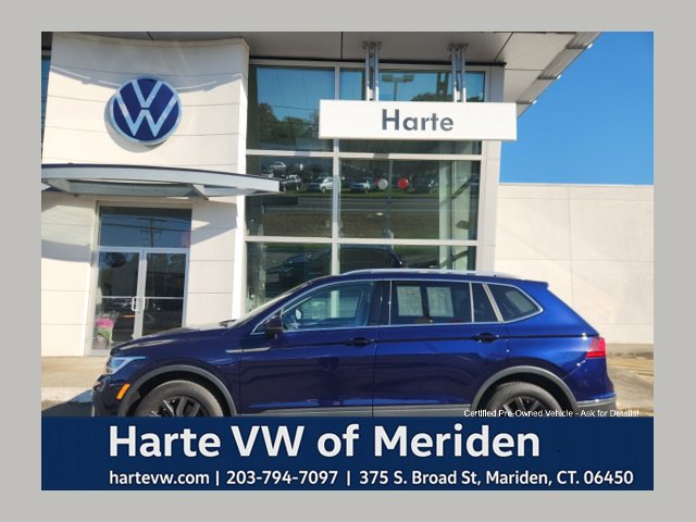 Certified 2023 Volkswagen Tiguan SE w/ Panoramic Sunroof Package AWD/4WD image 1