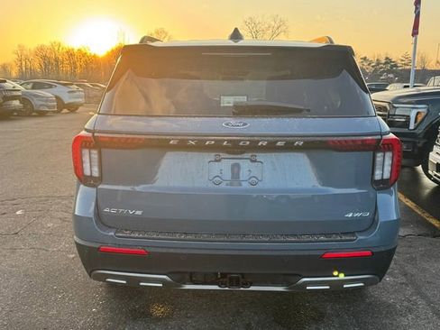 New 2026 Ford Explorer Active w/ Active Comfort Package image 6