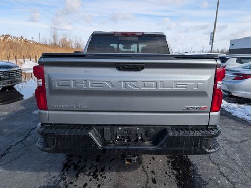 Used 2023 Chevrolet Silverado 1500 ZR2 image 11