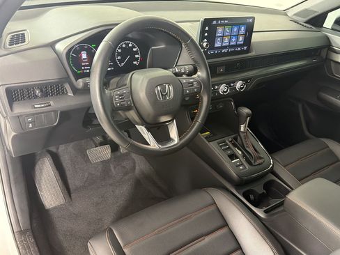Used 2025 Honda CR-V Sport-L image 4