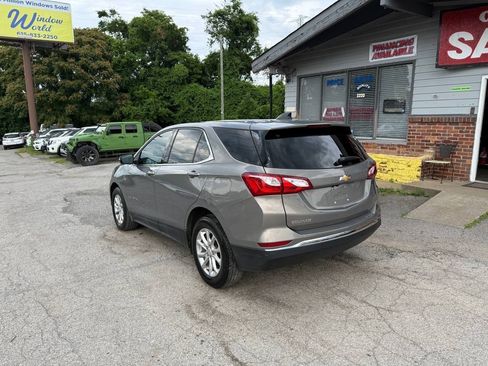 Used 2019 Chevrolet Equinox LT FWD image 3