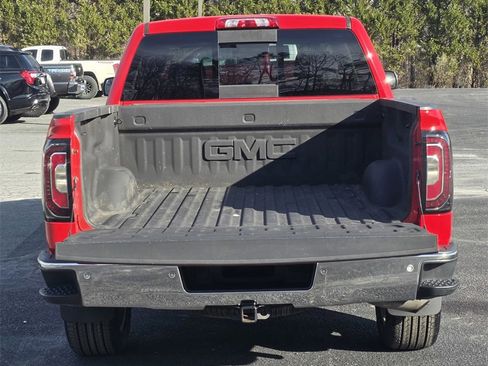 Used 2018 GMC Sierra 1500 SLT image 9
