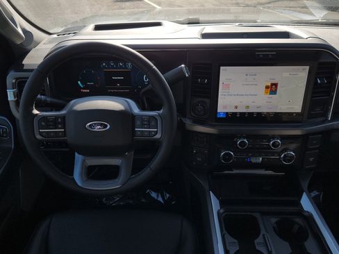 New 2025 Ford F350 Lariat w/ Lariat Ultimate Package AWD/4WD image 25