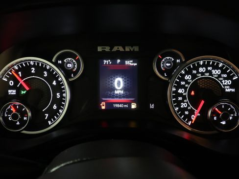 Used 2025 RAM 1500 Lone Star AWD/4WD image 18