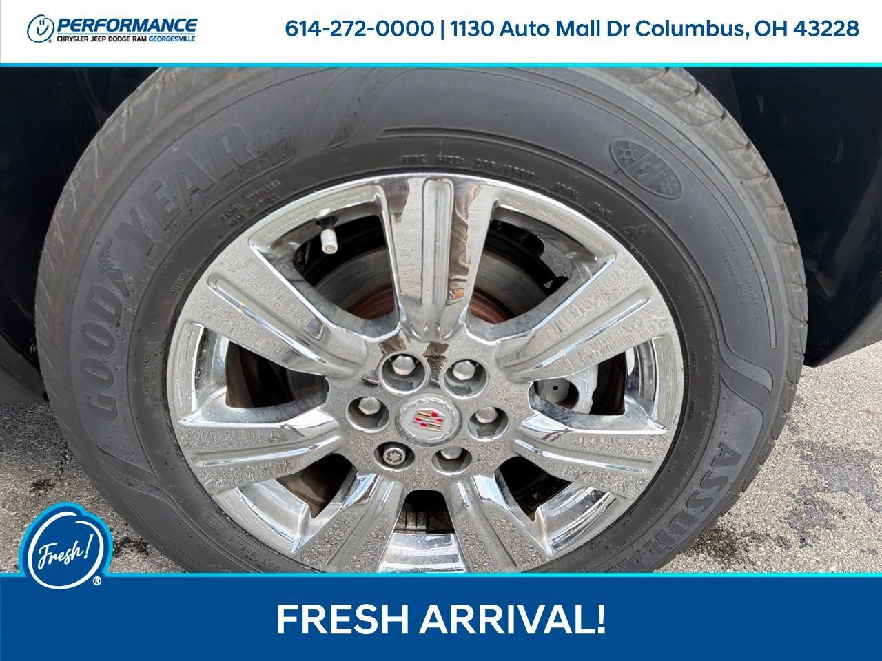 Used 2014 Cadillac SRX Luxury w/ Driver Awareness Package FWD image 23