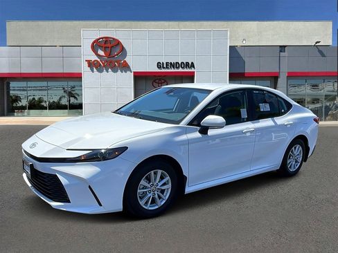 New 2026 Toyota Camry LE image 7