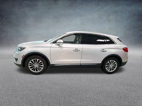 Used 2017 Lincoln MKX Select w/ Lincoln MKX Climate Package image 10