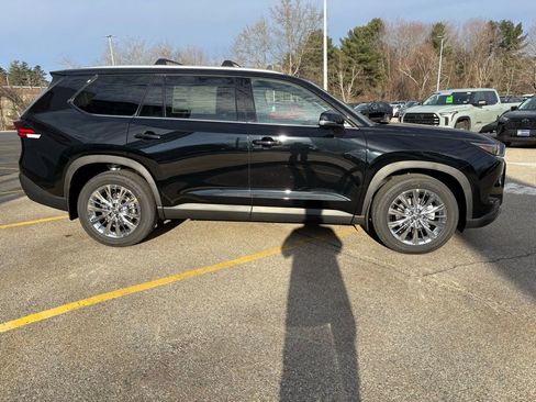 New 2026 Toyota Grand Highlander Platinum image 6