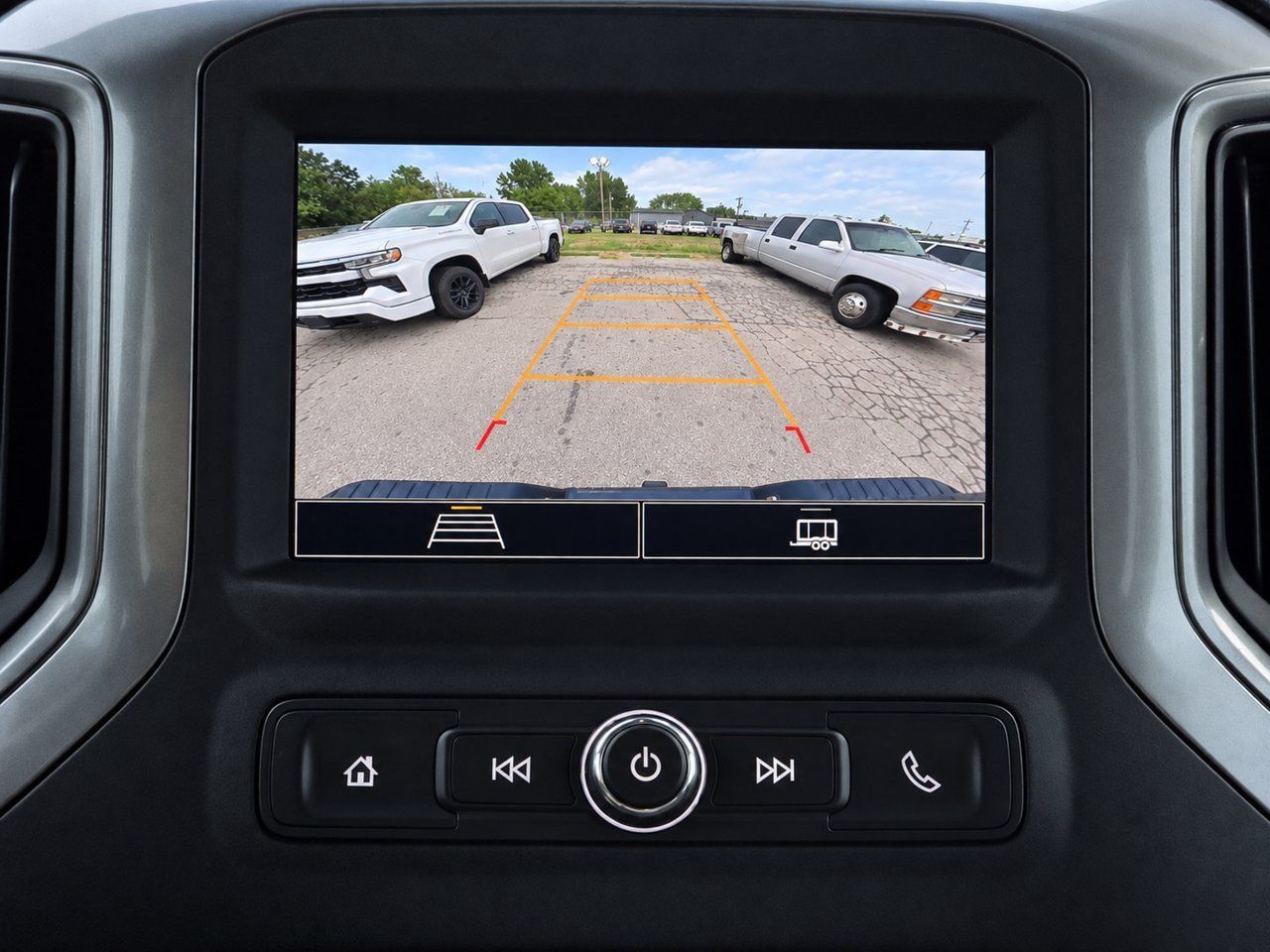 Certified 2025 Chevrolet Silverado 2500 Custom AWD/4WD image 20