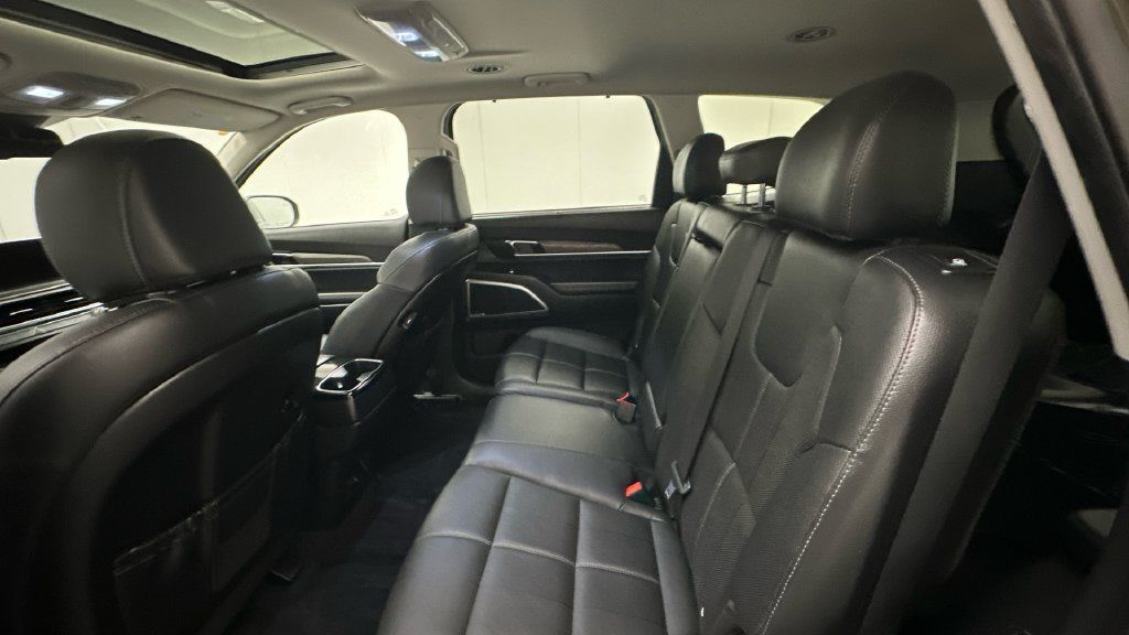 Used 2021 Kia Telluride EX AWD/4WD image 10