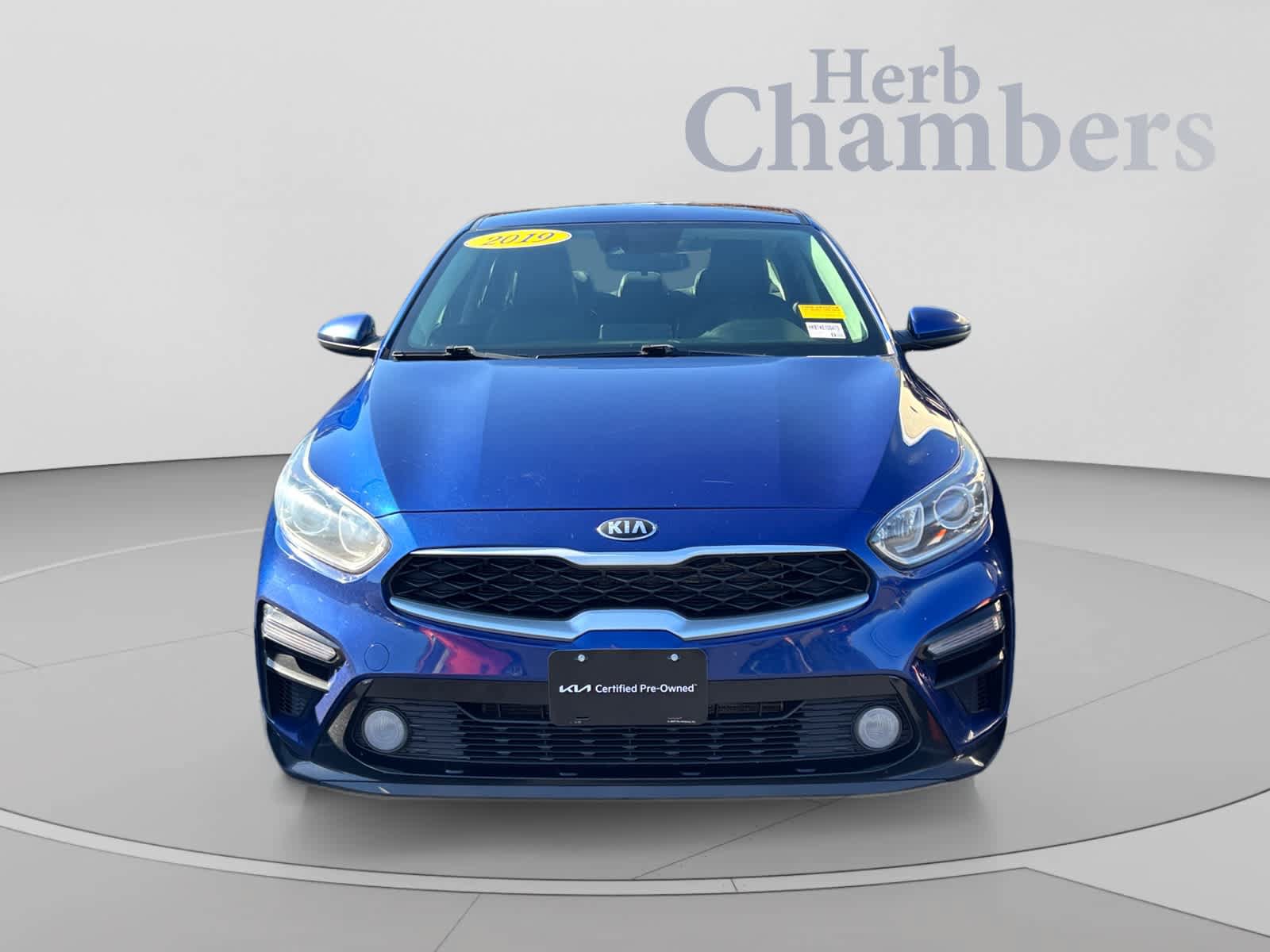 Used 2019 Kia Forte LXS FWD image 2