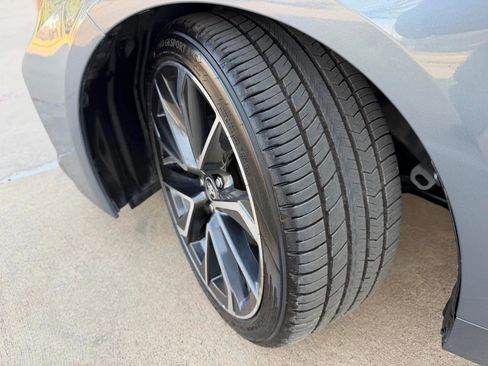 Used 2020 Toyota Corolla SE FWD image 25