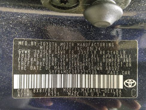 Used 2024 Toyota Corolla LE FWD image 33