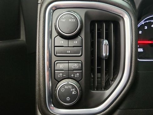 Used 2023 Chevrolet Silverado 2500 LT w/ Convenience Package AWD/4WD image 17