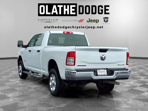 Used 2024 RAM 2500 Big Horn AWD/4WD image 3