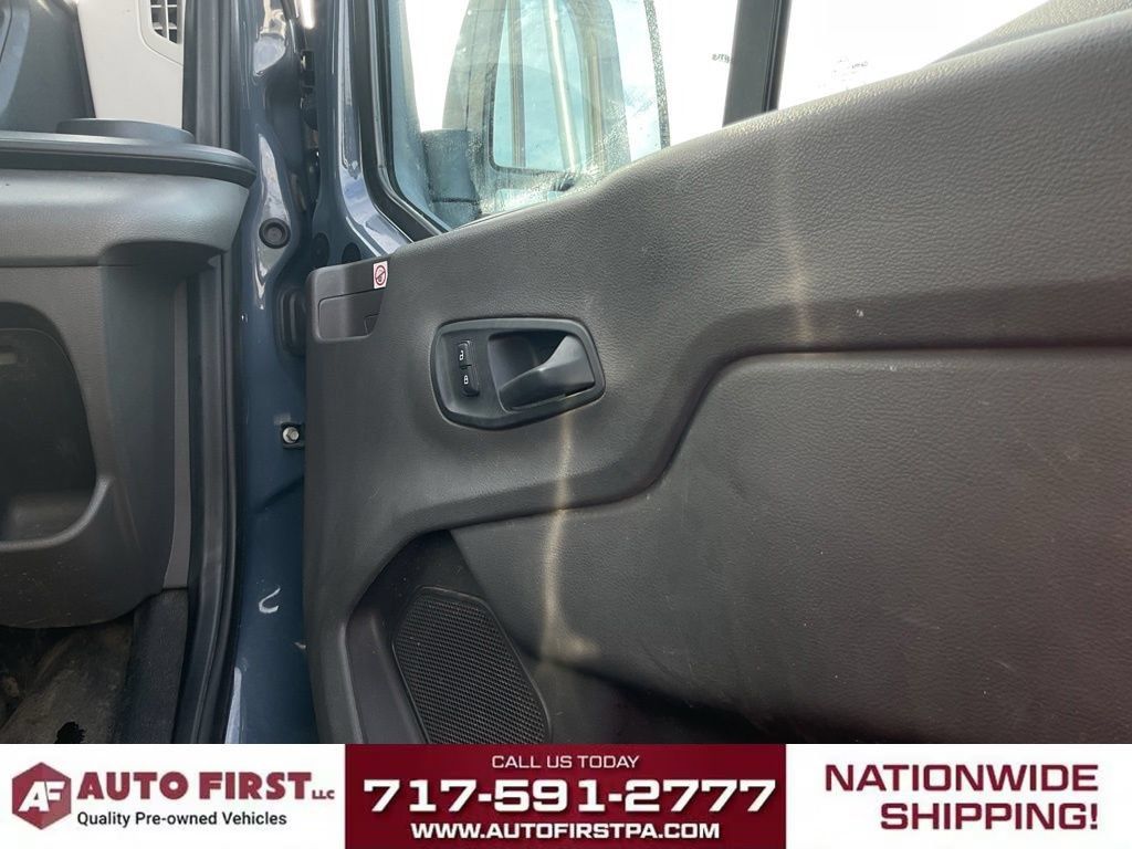 Used 2020 Ford Transit 250 148 High Roof Extended RWD image 17