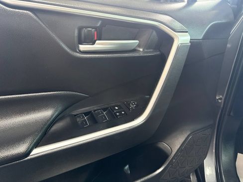 Used 2025 Toyota RAV4 XLE FWD image 13