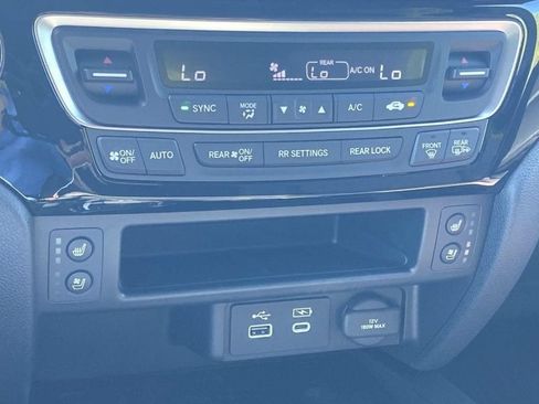 New 2026 Honda Ridgeline Black Edition image 17