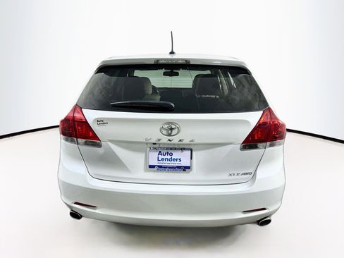 Used 2015 Toyota Venza XLE image 6