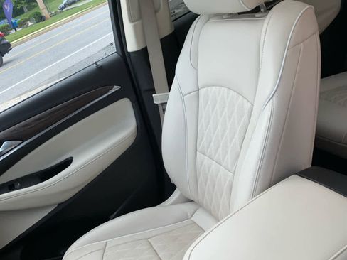 Used 2024 Buick Enclave Avenir w/ Avenir Technology Package FWD image 22
