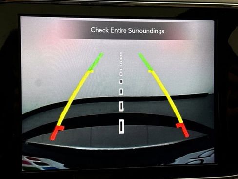 Used 2020 Jeep Grand Cherokee Limited image 15