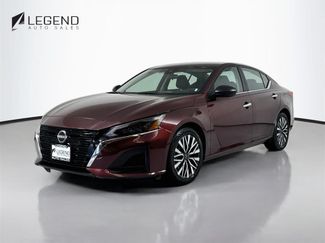 Used 2024 Nissan Altima 2.5 SV FWD video 1