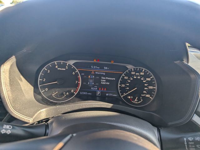 Certified 2025 Nissan Altima 2.5 SV FWD image 17
