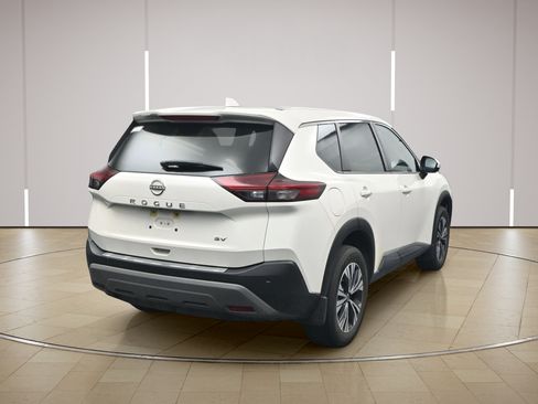 Certified 2023 Nissan Rogue SV FWD image 7