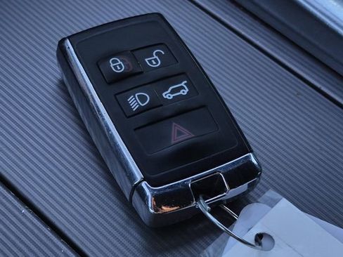 Used 2020 Land Rover Range Rover Sport HSE image 35