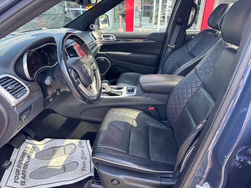 Used 2021 Jeep Grand Cherokee Summit AWD/4WD image 13