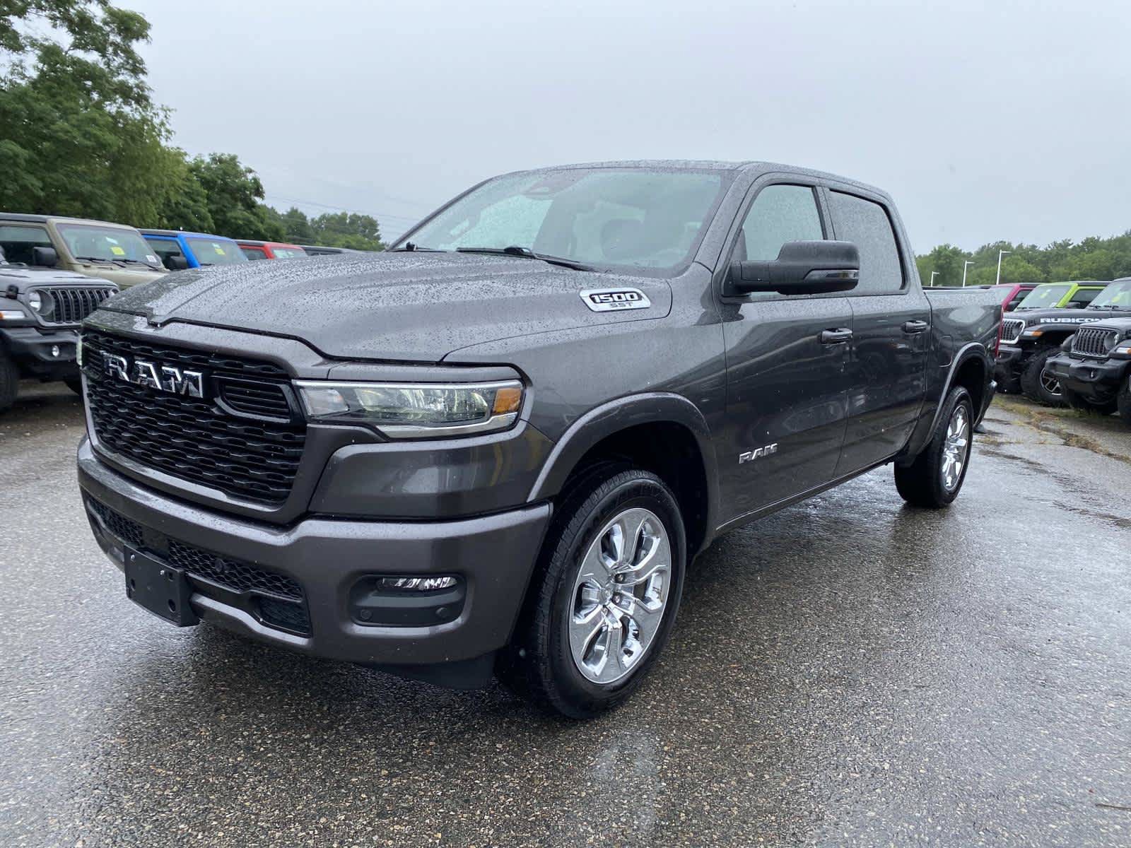 Used 2025 RAM 1500 Big Horn AWD/4WD image 9