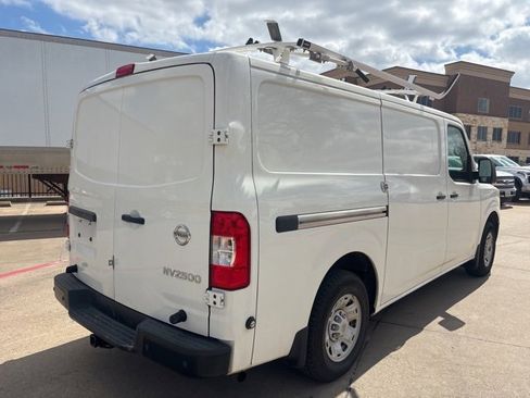 Used 2021 Nissan NV 2500 SV w/ Navigation Package image 5