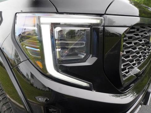 New 2026 GMC Sierra 1500 AT4 w/ AT4 Premium Package AWD/4WD image 38