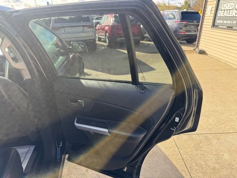 Used 2011 Ford Edge SEL w/ 202A Rapid Spec Order Code image 15