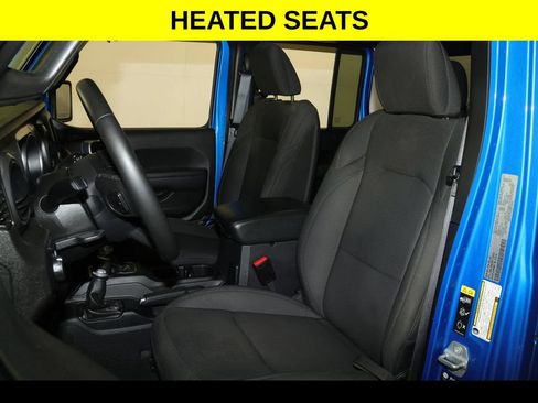 Used 2022 Jeep Gladiator Sport AWD/4WD image 3