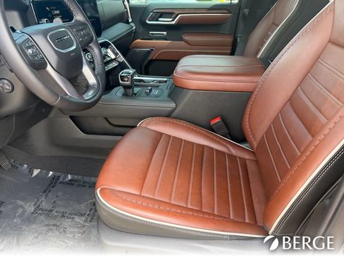 Used 2025 GMC Sierra 1500 Denali Ultimate AWD/4WD image 22