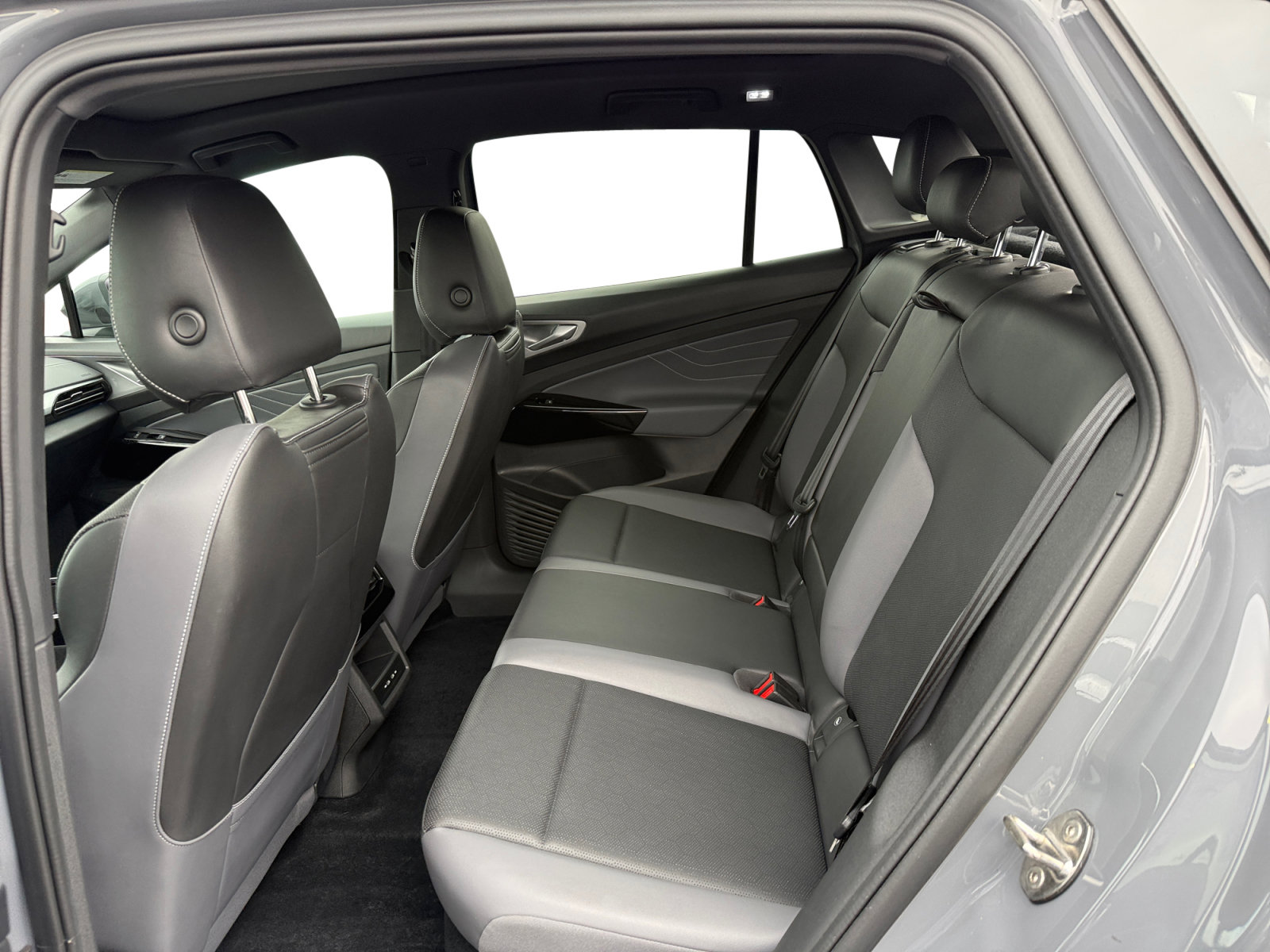 Certified 2023 Volkswagen ID.4 Pro S RWD image 16
